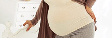 How-To-Effectively-Deal-With-Childbirth-Pains-370X125